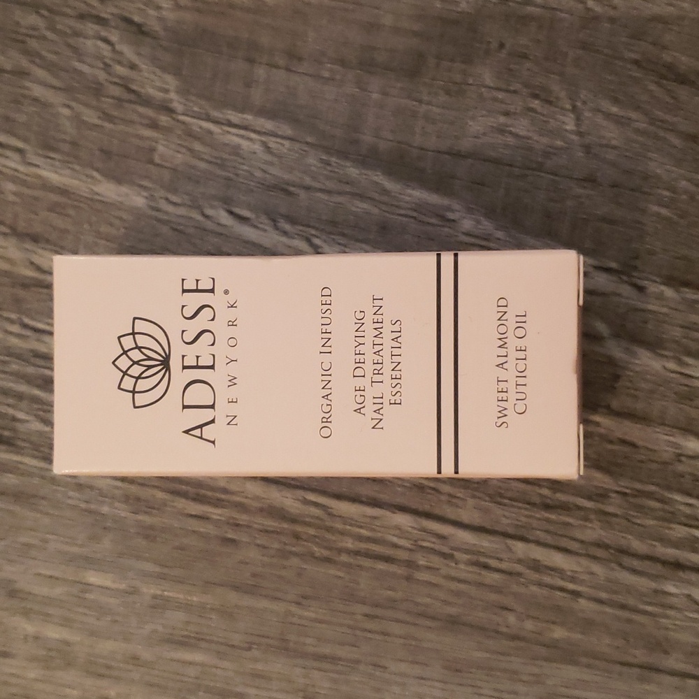 Adesse New York Sweet Almond Cuticle Oil
